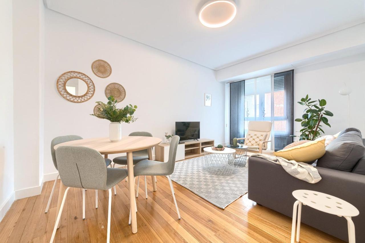 Iturribide Hogar Moderno Junto Al Metro Apartment Bilbao Ngoại thất bức ảnh