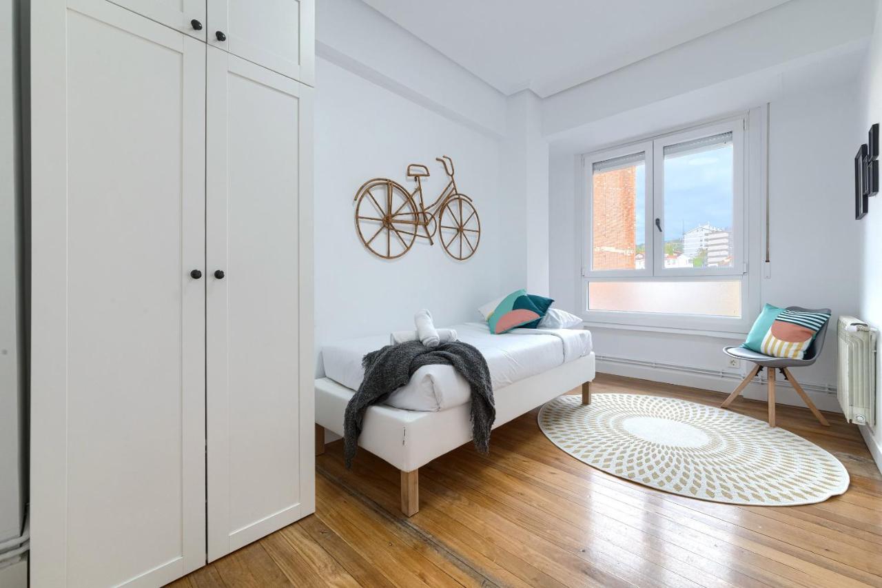 Iturribide Hogar Moderno Junto Al Metro Apartment Bilbao Ngoại thất bức ảnh